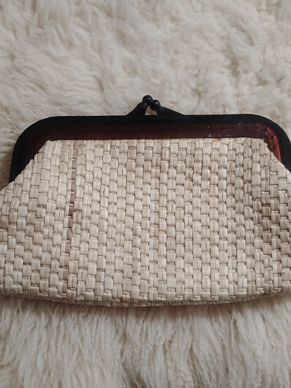 Woven Straw Clutch Purse in Natural Beige